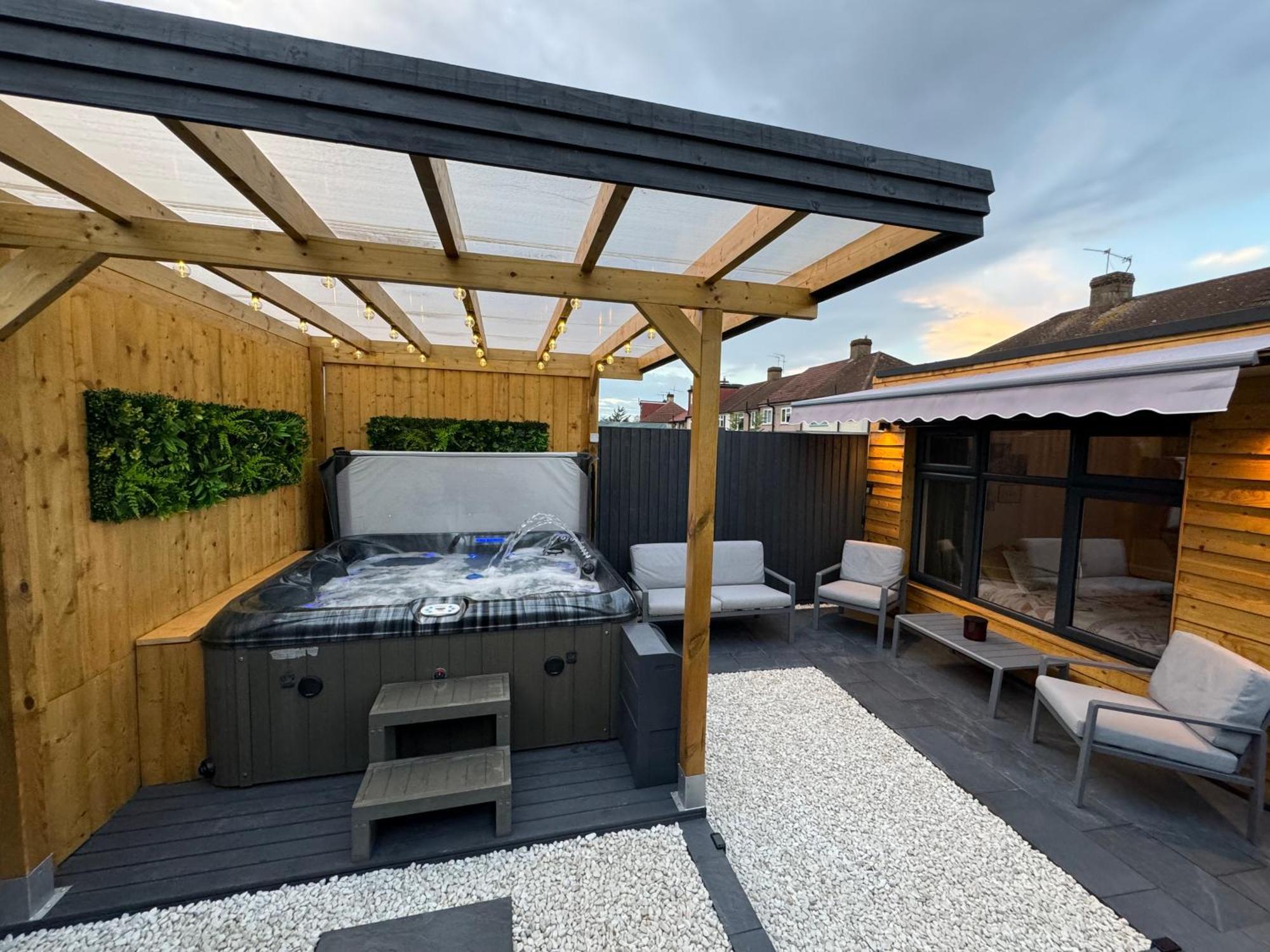 Apartament Wild & Free Hot Tub Retreat Dartford Zewnętrze zdjęcie